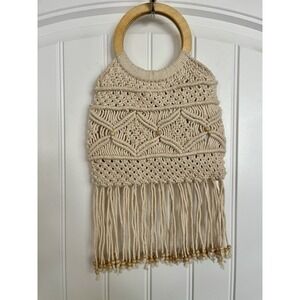 Vintage 1980s Ivory Womens Macrame Crochet Bag Wood look Handle Boho‎ Beige 18"